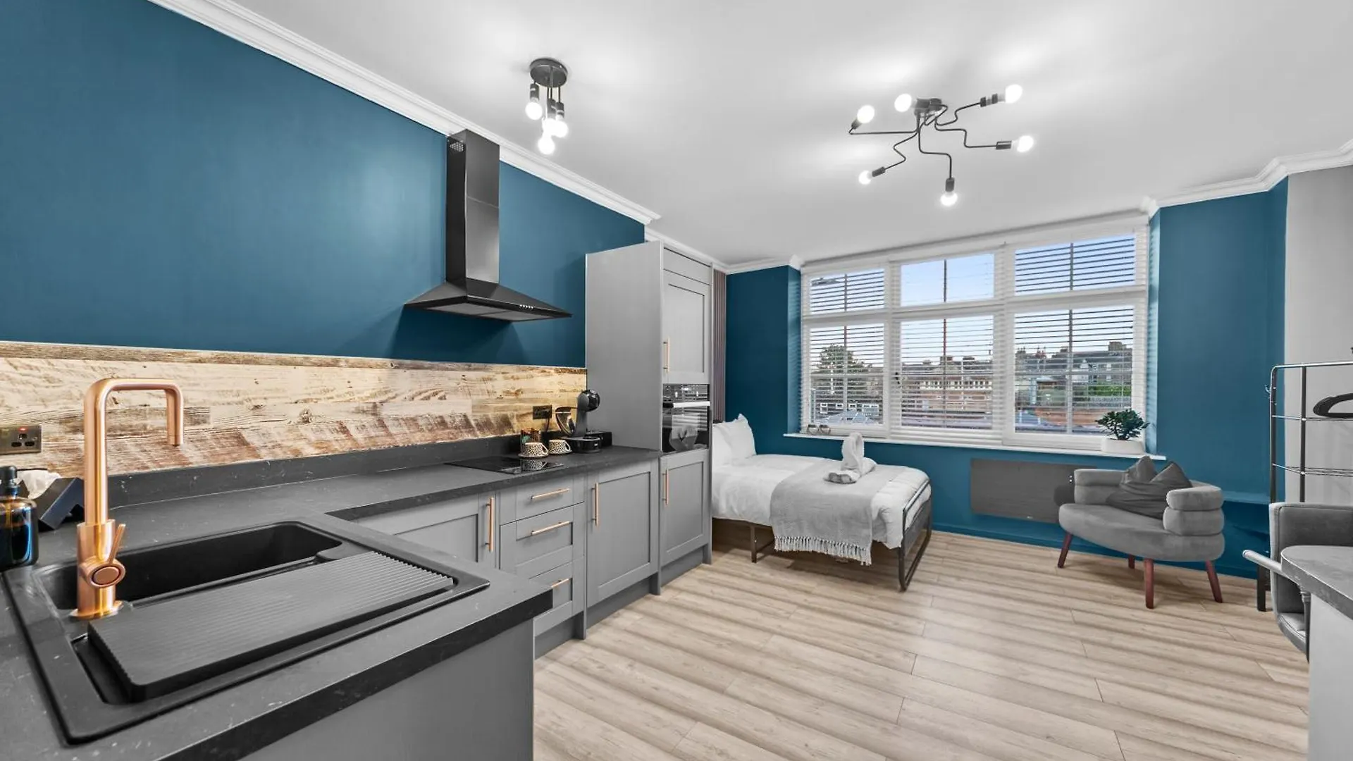 Downtown Studio 1 - Harrogate Town Centre